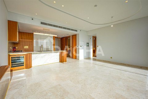Квартира с 2 спальнями в The Crescent, ОАЭ №164741 5