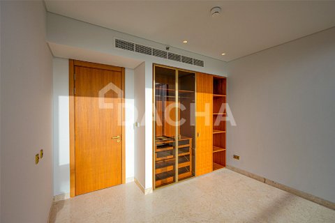 Квартира с 2 спальнями в The Crescent, ОАЭ №164741 4