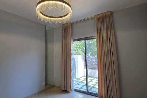 Villa de 4 dormitorios en Muwaileh Commercial, UAE No. 207545 18