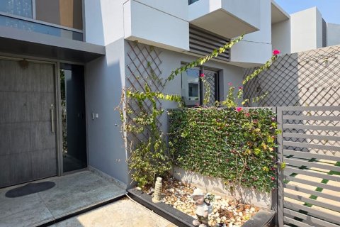 Villa de 4 dormitorios en Muwaileh Commercial, UAE No. 207545 3
