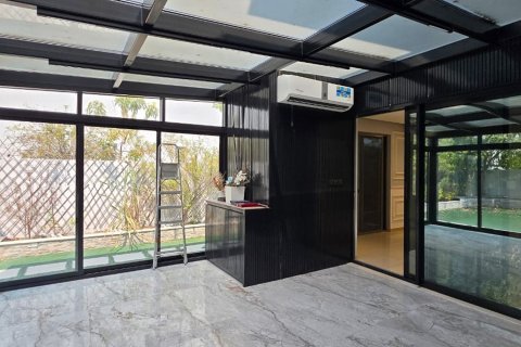 Villa de 4 dormitorios en Muwaileh Commercial, UAE No. 207545 26