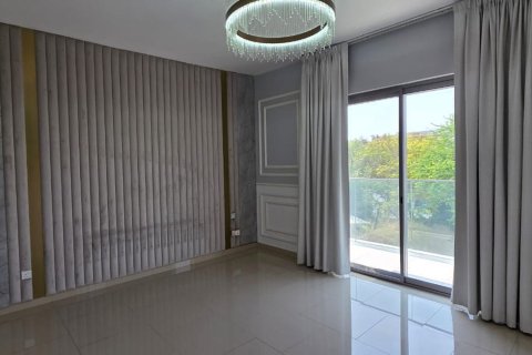 Villa de 4 dormitorios en Muwaileh Commercial, UAE No. 207545 7