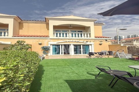 Townhouse de 2 chambres à Jumeirah Village Circle, UAE No. 155505