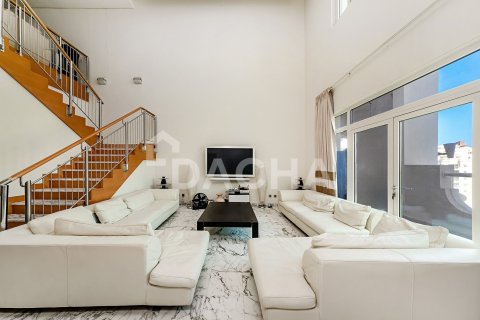 4 bedrooms Penthouse in Shoreline Apartments, UAE No. 155503 12