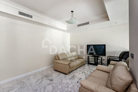 4 bedrooms Penthouse in Shoreline Apartments, UAE No. 155503 21