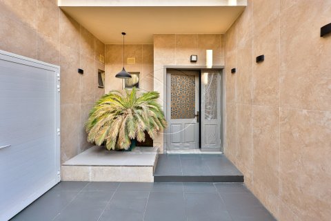 Villa de 5 chambres No. 127724 25