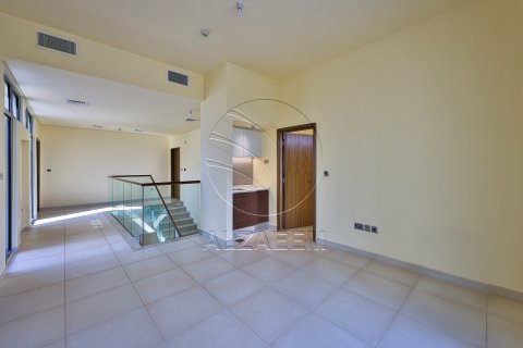 Villa de 5 dormitorios No. 127723 3