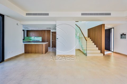 Villa de 4 dormitorios No. 127725 13