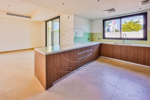 Villa de 4 dormitorios No. 127725 16