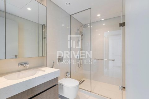Квартира с 1 спальней в EMAAR Beachfront, ОАЭ №202894 11