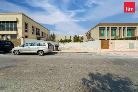 Land de 464.5m²  No. 109588 2