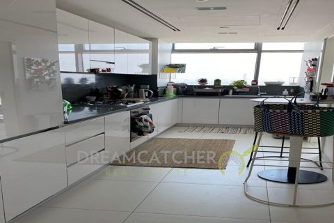 Apartment de 2 dormitorios en Dubai, UAE No. 94876 5