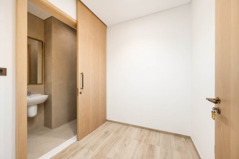 2 bedrooms Apartment in Business Bay, UAE No. 195082 10