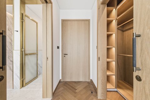 2 bedrooms Apartment in Business Bay, UAE No. 195082 4
