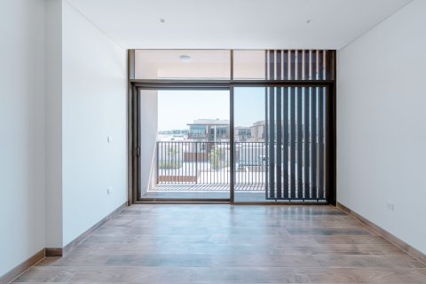 5 bedrooms Villa in Abu Dhabi, UAE No. 195081 8