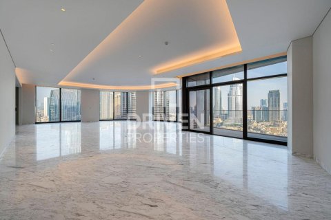 4 bedrooms Apartment in Opera District, UAE No. 138075
