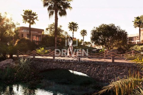 Вилла с 4 спальнями в Dubai Land, ОАЭ №190421 14