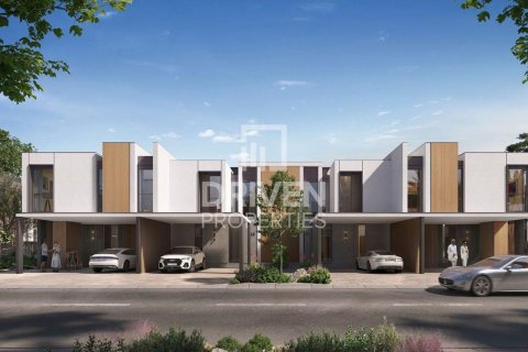 Вилла с 4 спальнями в Dubai Land, ОАЭ №190421 6
