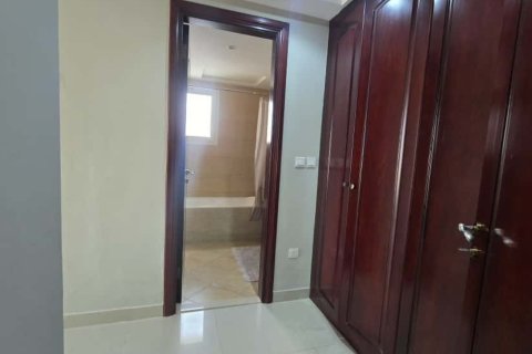 2 bedrooms Apartment in Ras Al Khaimah, UAE No. 184114 16