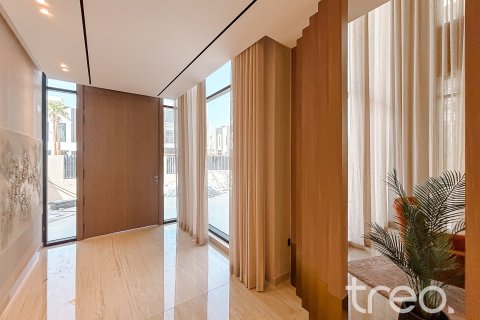 6 bedrooms Villa in Jumeirah Park, UAE No. 199061 19