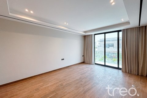 6 bedrooms Villa in Jumeirah Park, UAE No. 199061 9