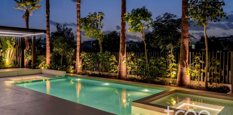5 bedrooms Villa in Harmony, UAE No. 199060
