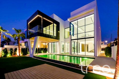 4 bedrooms Villa in Jumeirah Park, UAE No. 199058