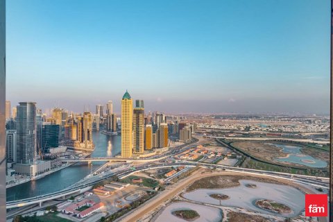 1 bedroom Apartment in Business Bay, UAE No. 162386 4