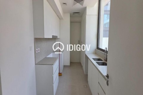 Вилла с 4 спальнями в Nad Al Sheba 1, ОАЭ №209029 13