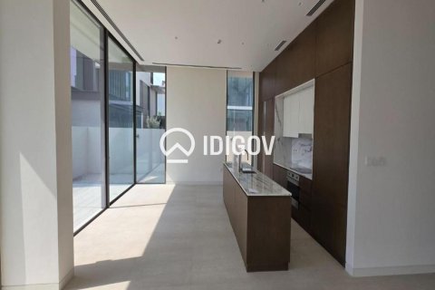 Вилла с 4 спальнями в Nad Al Sheba 1, ОАЭ №209029 6