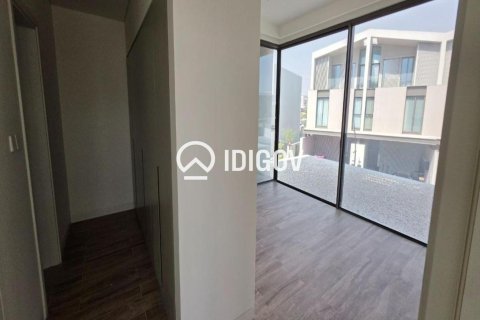 Вилла с 4 спальнями в Nad Al Sheba 1, ОАЭ №209029 25