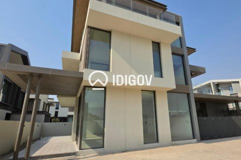 Вилла с 4 спальнями в Nad Al Sheba 1, ОАЭ №209029