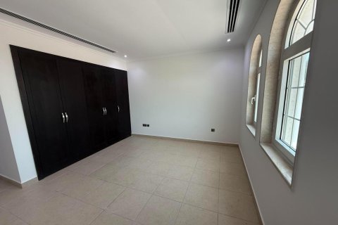 3 غرف نوم فيلا في Legacy, الإمارات العربية المتحدة رقم 88417 7