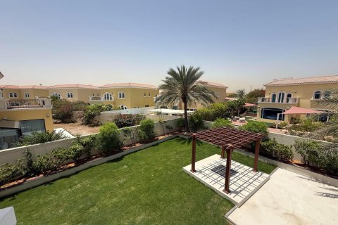 3 غرف نوم فيلا في Legacy, الإمارات العربية المتحدة رقم 88417 3