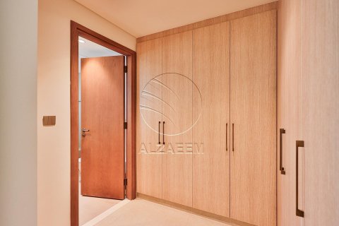 3 bedrooms Townhouse in Khalifa City, UAE No. 90223 14