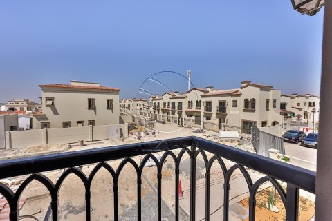 3 bedrooms Townhouse in Khalifa City, UAE No. 90223 3