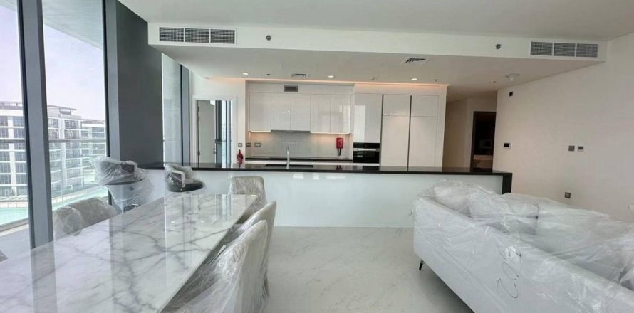 3 bedrooms Apartment in Dubai, UAE No. 148704