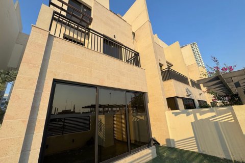 Villa de 4 chambres  No. 127404 8