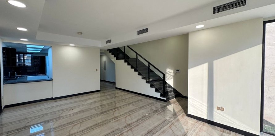 Villa de 4 chambres  No. 127404