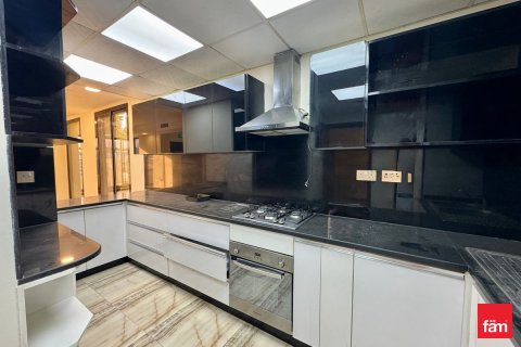 Villa de 4 chambres  No. 127404 12