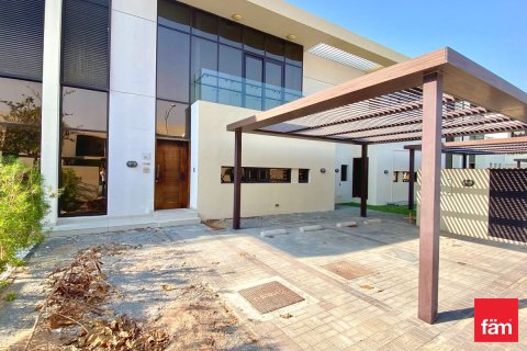 Townhouse de 3 dormitorios No. 127409 2