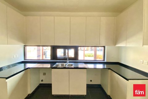 Townhouse de 3 dormitorios No. 127409 6