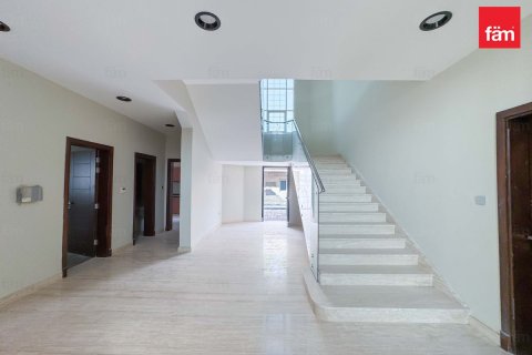 6 bedrooms Villa No. 127410 19