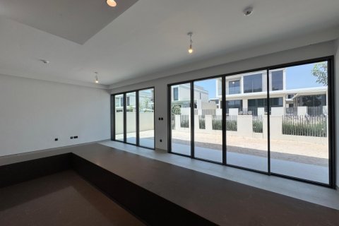 Вилла с 4 спальнями в Tilal Al Ghaf, ОАЭ №151091 20