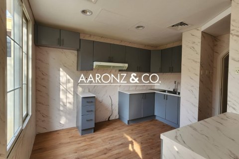 Вилла с 2 спальнями в The Springs, ОАЭ №151090 4