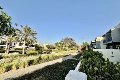 Villa de 4 dormitorios en Dubai Hills Estate, UAE No. 151092 19
