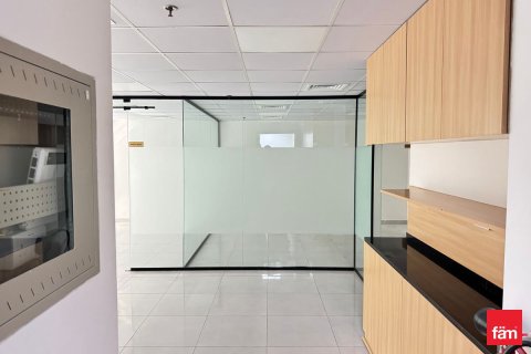96.9m² Office in Dubai, UAE No. 140467 10