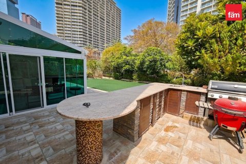 Villa de 4 dormitorios en Dubai, UAE No. 198724 23