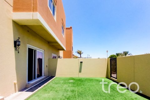 3 bedrooms Townhouse in Dubai, UAE No. 186688 4