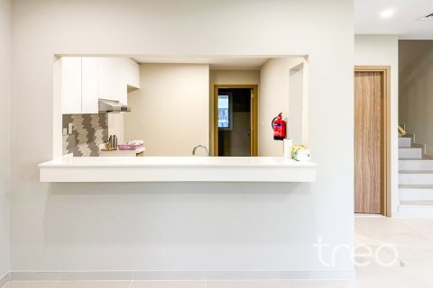 3 bedrooms Townhouse in Dubai, UAE No. 186688 3